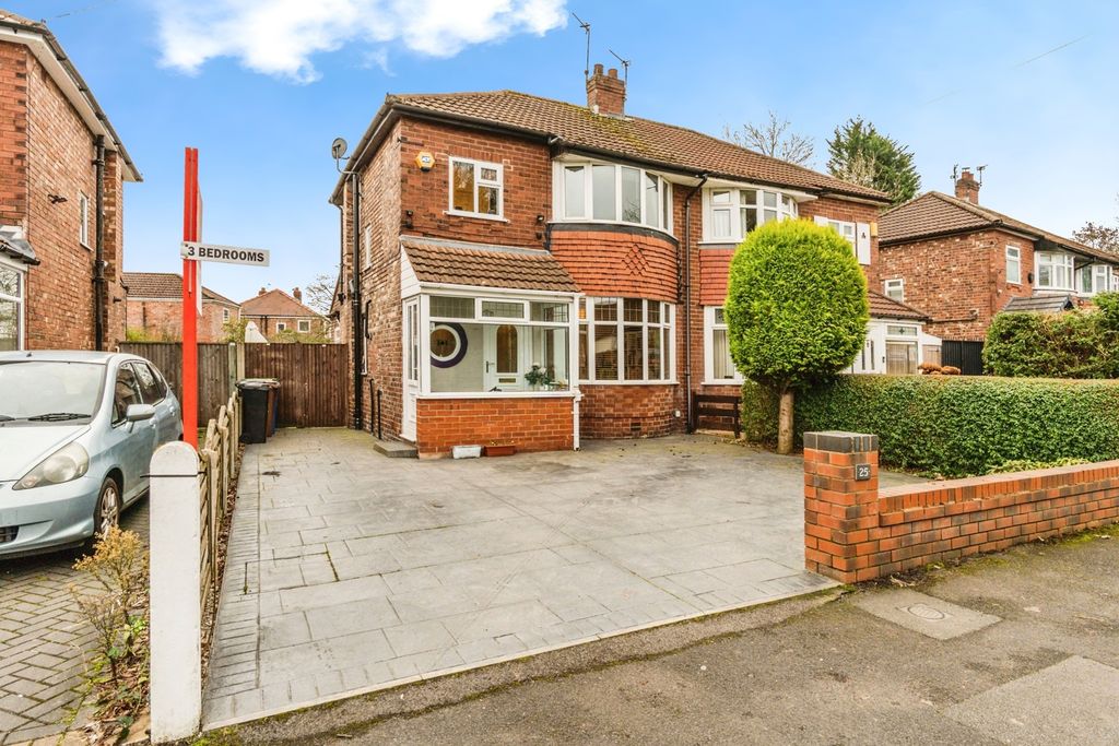 Property photo 1 of 20 Pbox-Img.Jpg