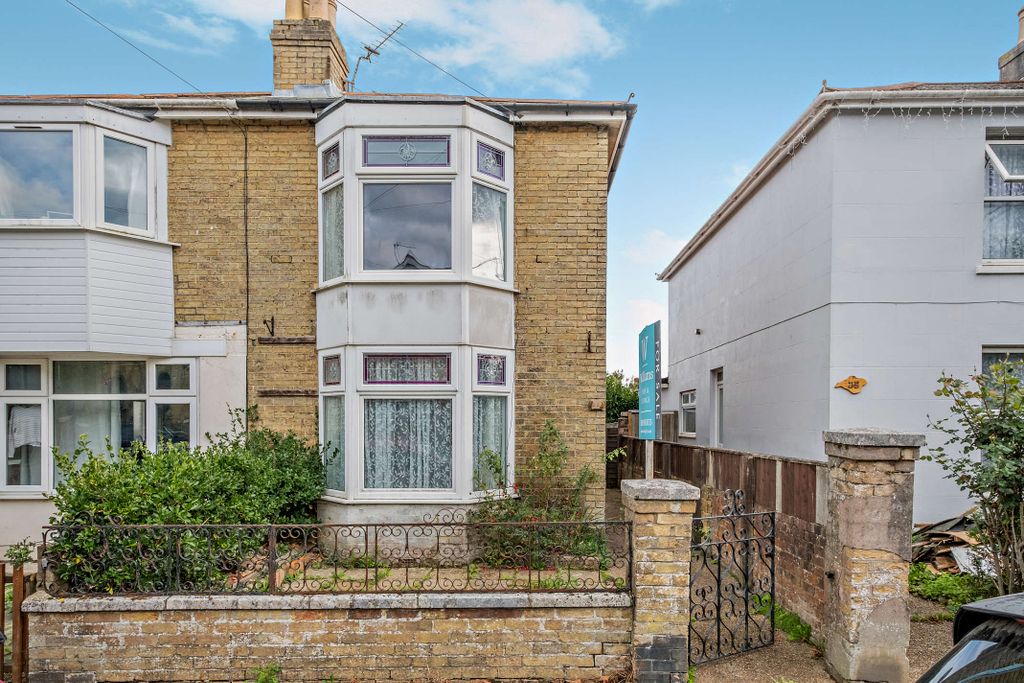 Property photo 1 of 24