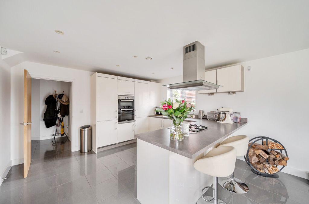 Property photo 3 of 22 1514842156A9Abbc7Cdd7A