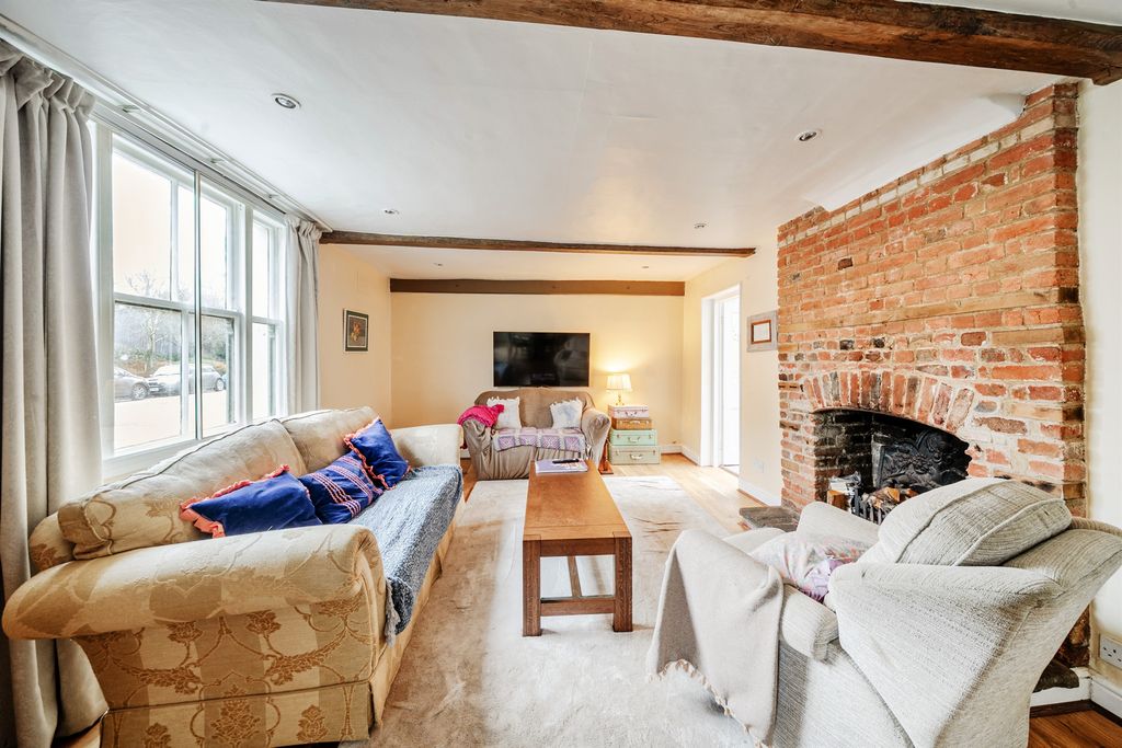 Property photo 2 of 15