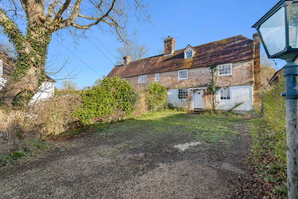 Property photo 1 of 12