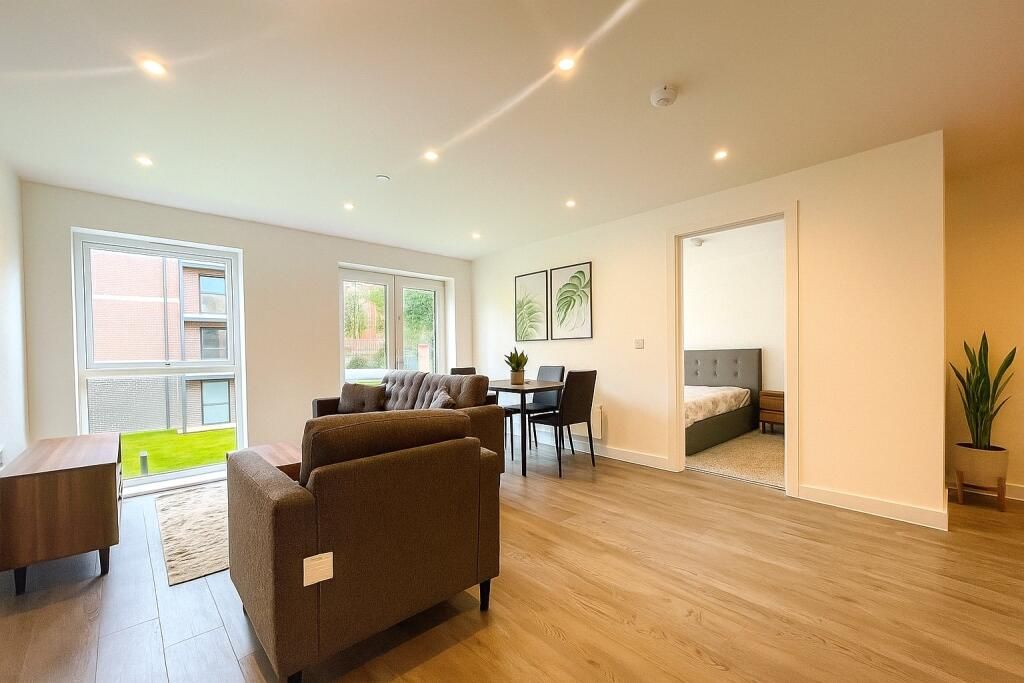 Property photo 2 of 6 Gallery