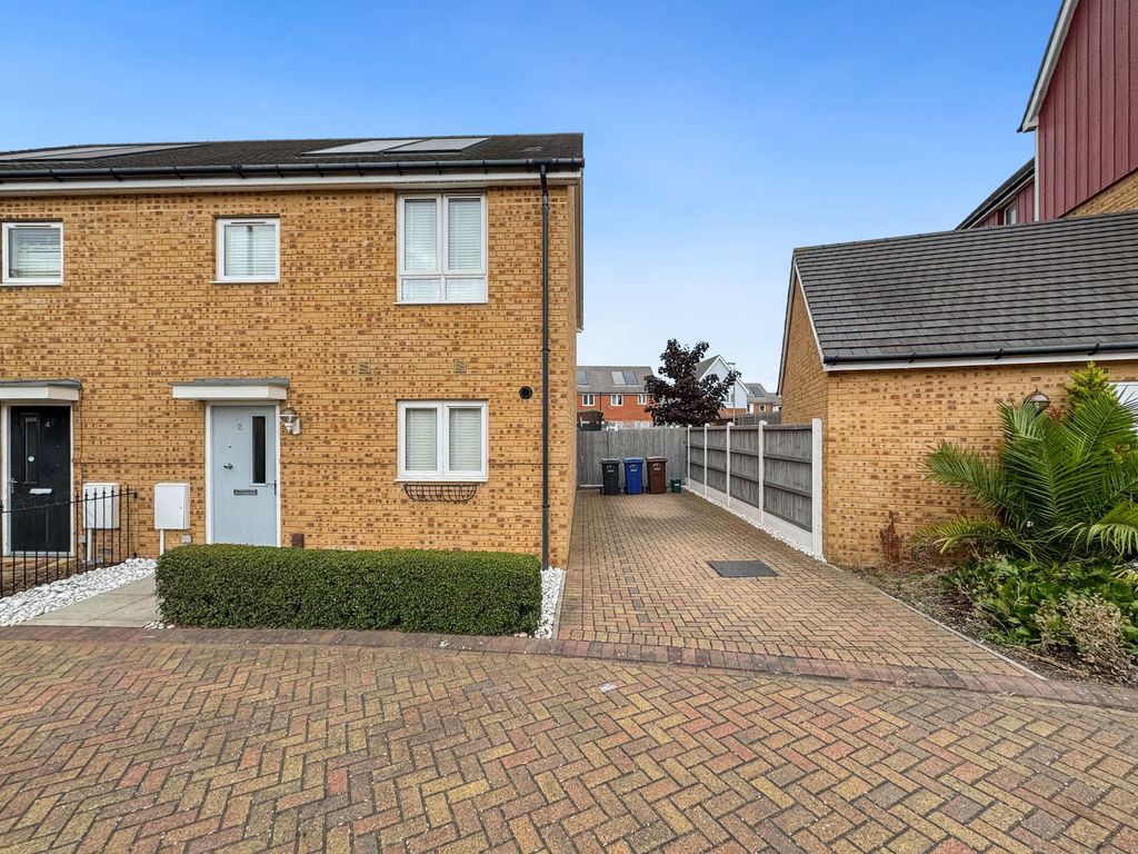 Property photo 1 of 24