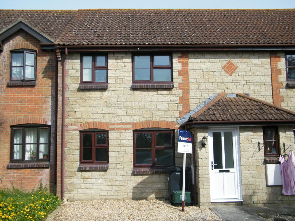 Property photo 1 of 2
