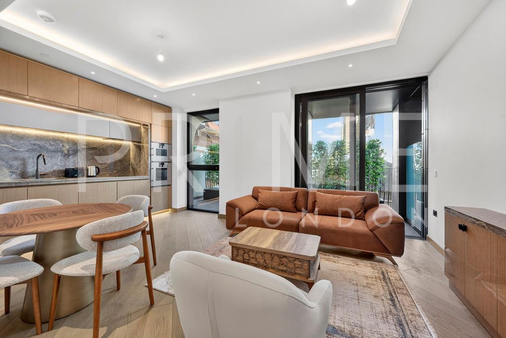Property photo 2 of 17 Fp12.Jpg