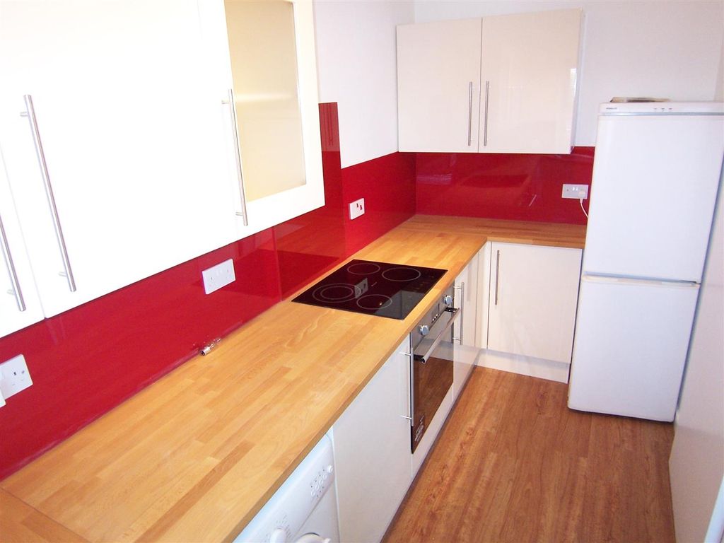 Property photo 3 of 7