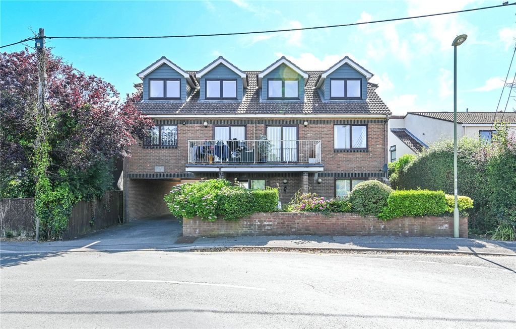Property photo 1 of 15 Picture No. 17