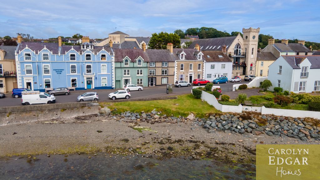 Property photo 1 of 74 001