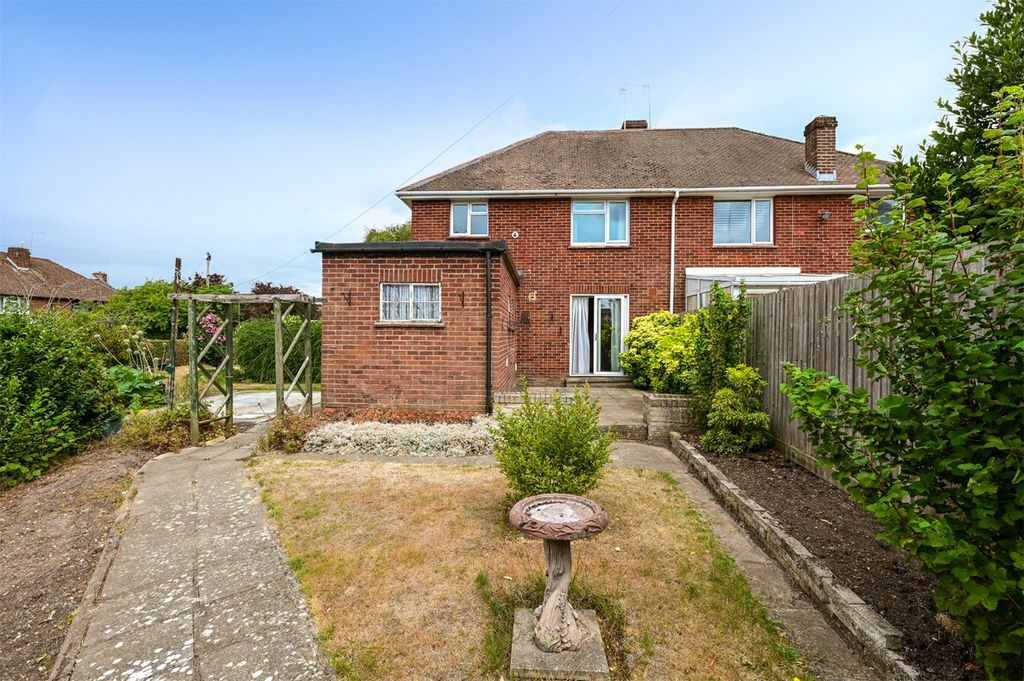 Property photo 2 of 12 Picture No. 10