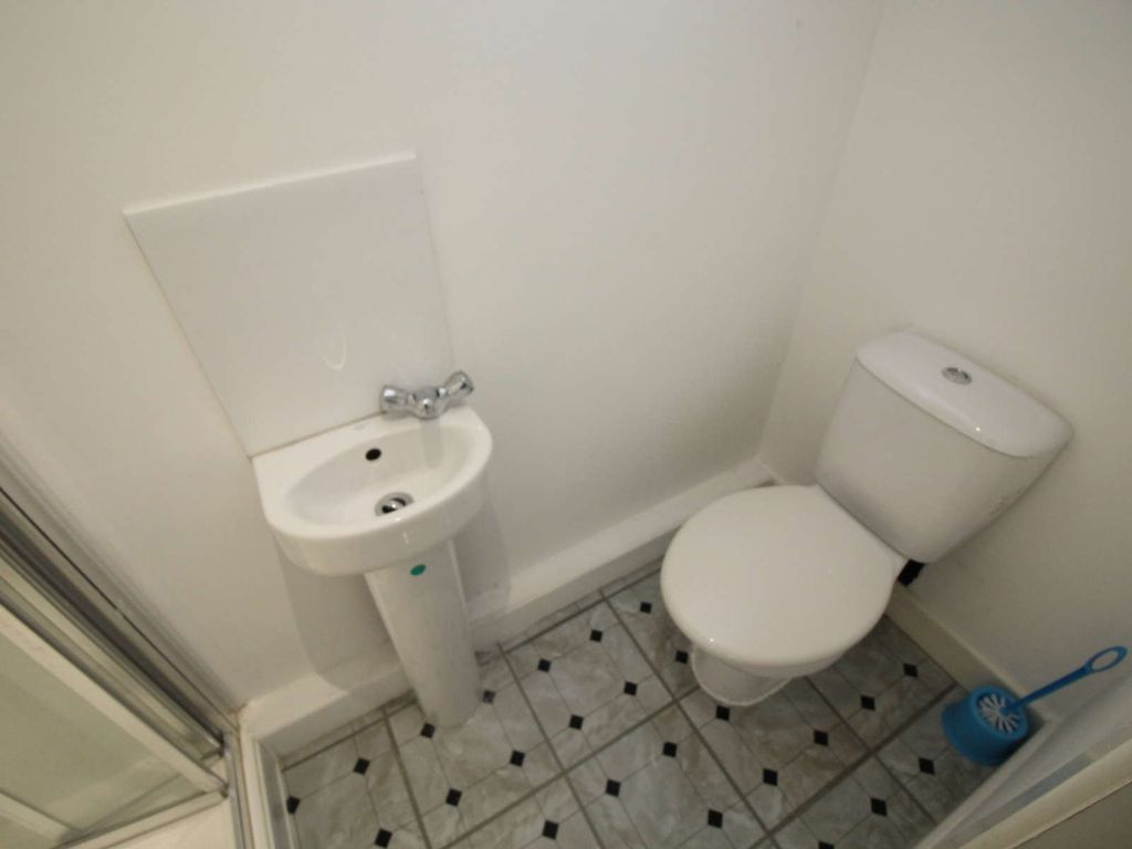 Property photo 2 of 9 Img_4874_2_Original-2.Jpg