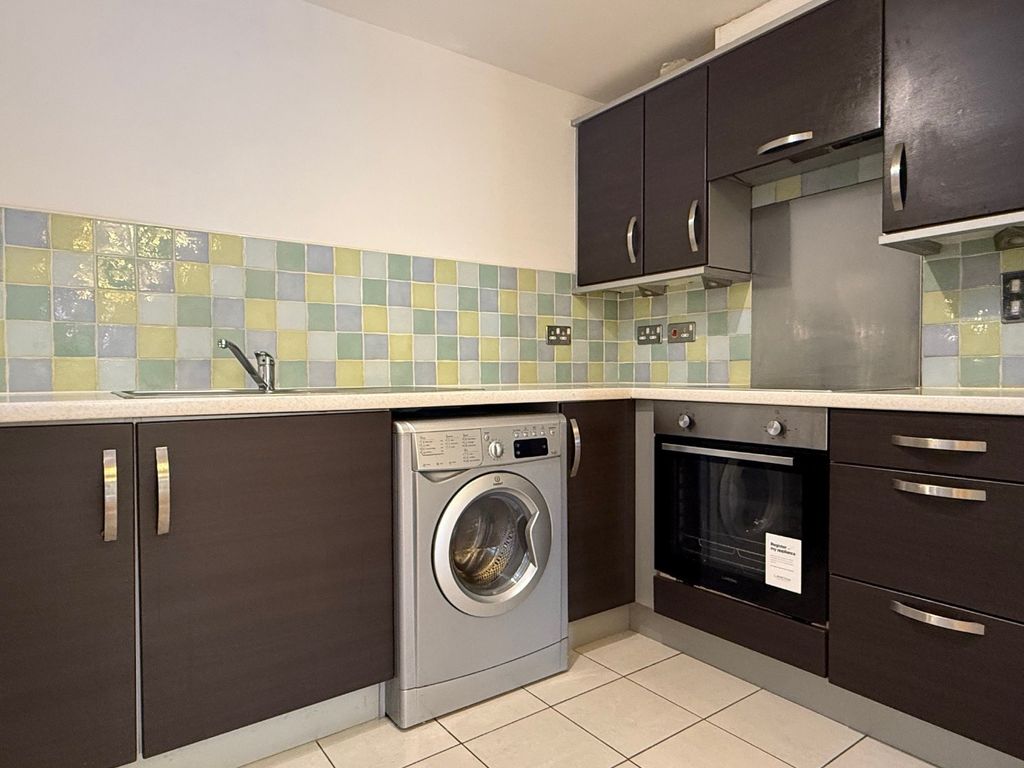 Property photo 2 of 7 4431912