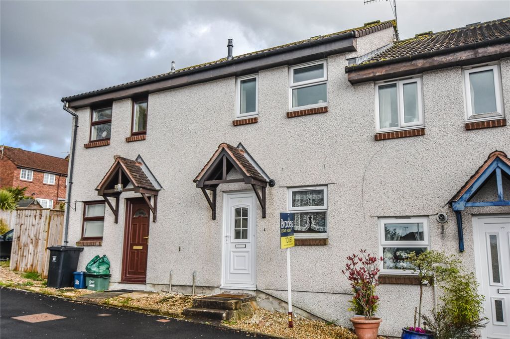 Property photo 1 of 16 Front