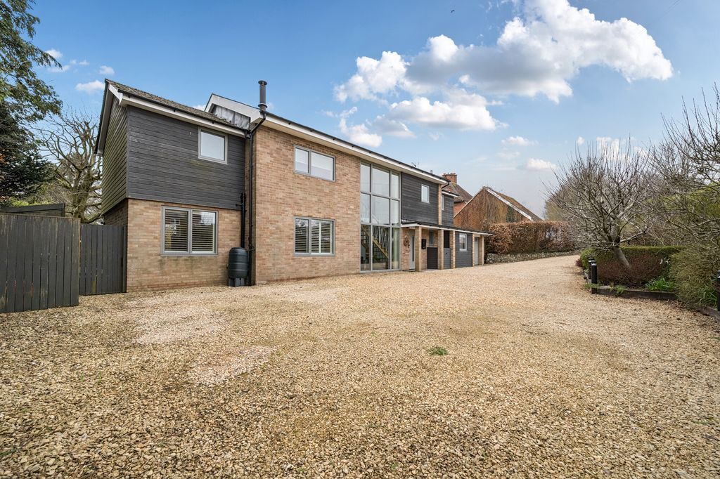 Property photo 1 of 22