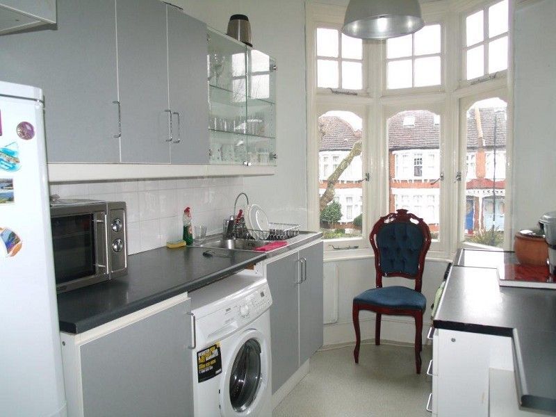 Property photo 3 of 8 Kitchen 