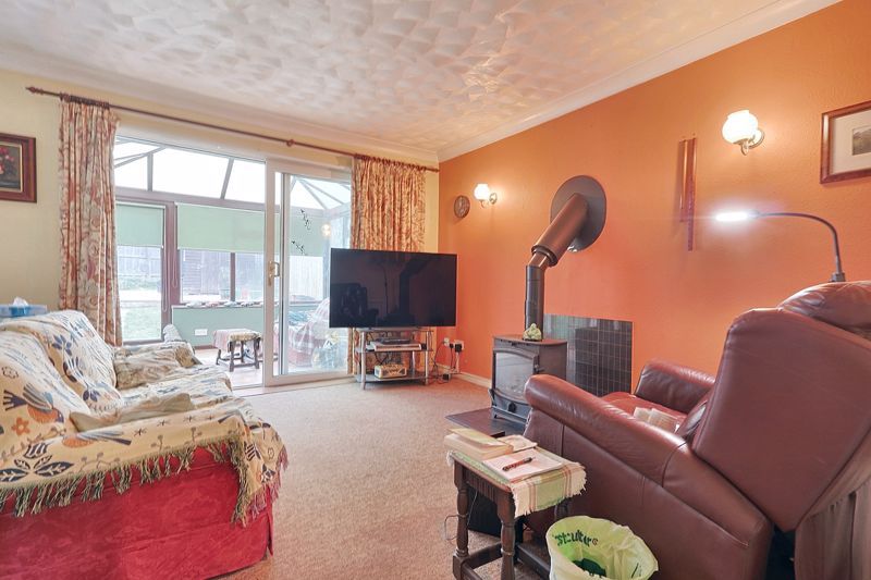 Property photo 3 of 17 Photo 13