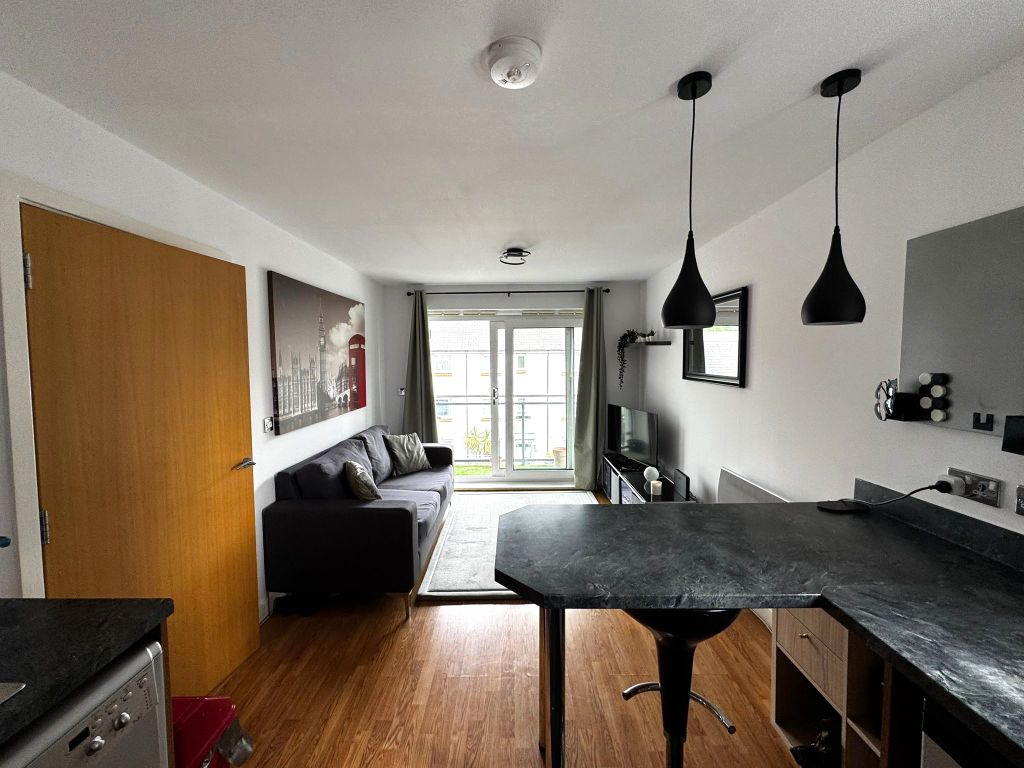 Property photo 3 of 8 Living Room