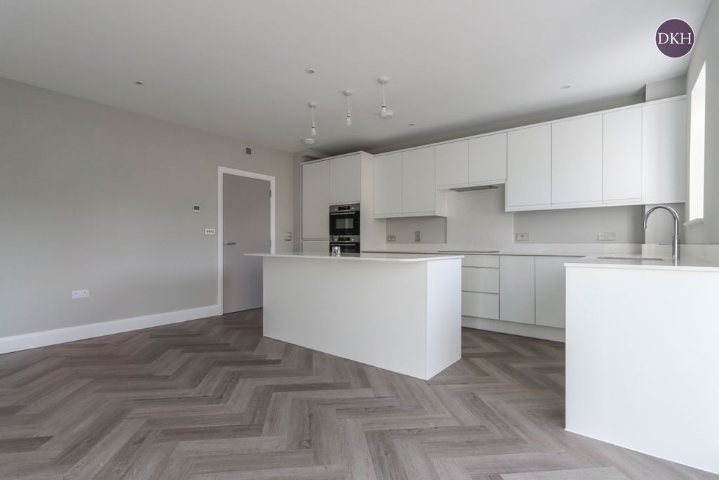 Property photo 3 of 15 Picture No. 15