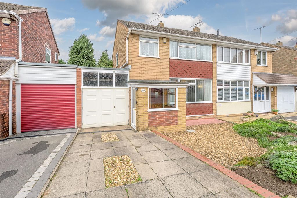 Property photo 1 of 24