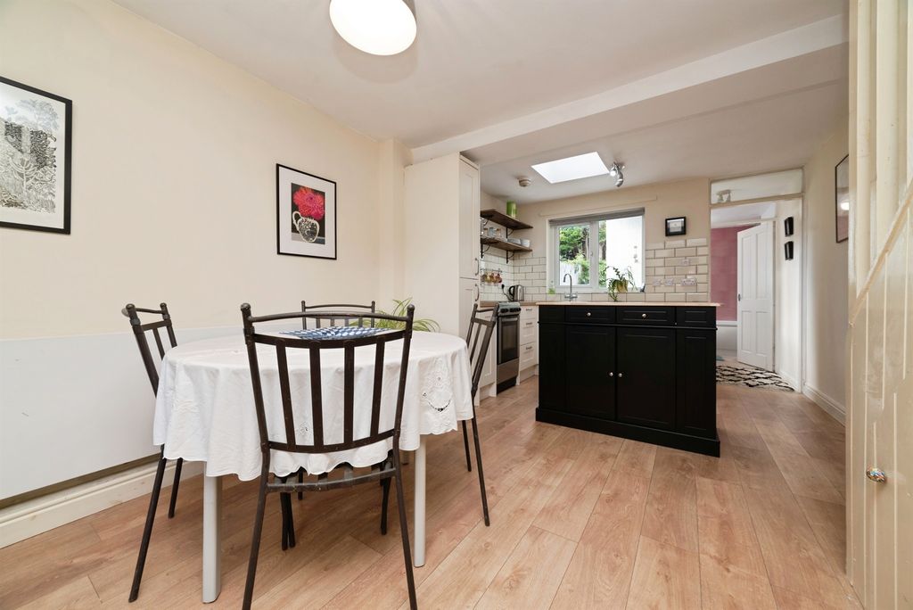 Property photo 2 of 9 Dining Room