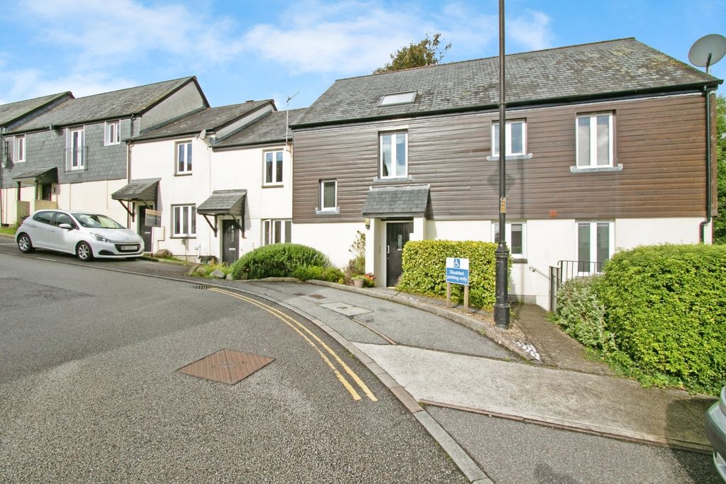 Additional image 17 of 2 bed flat for saleCalver Close, Penryn, Cornwall TR10