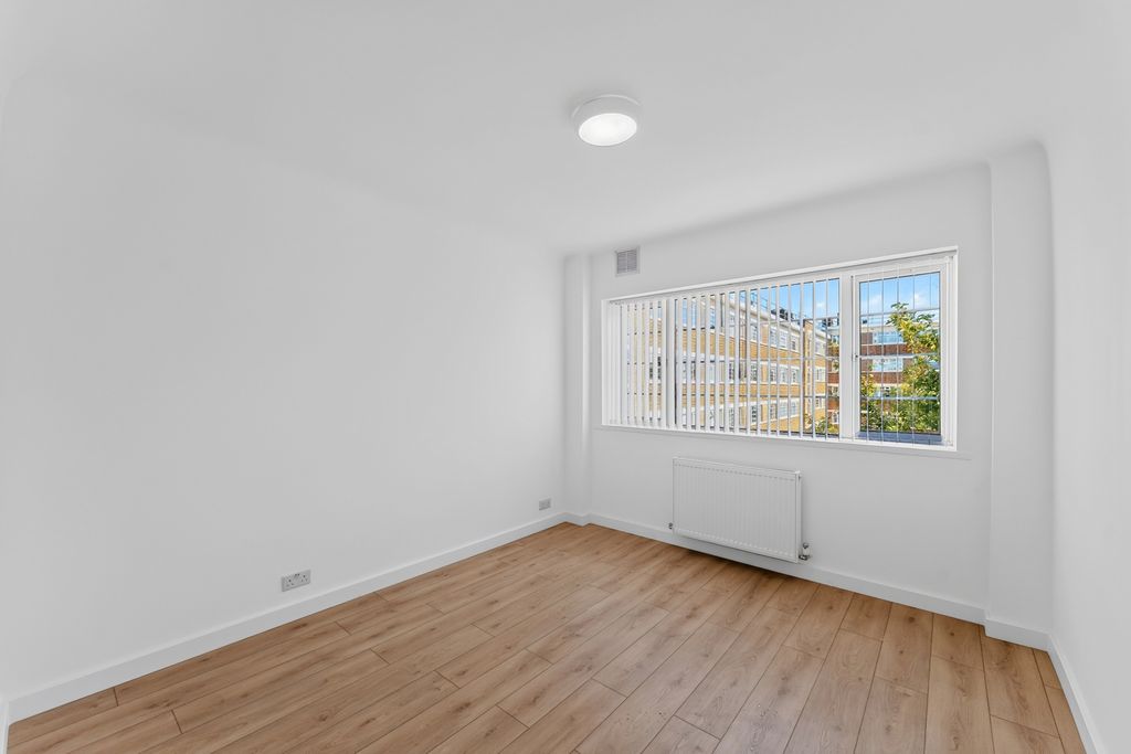 Property photo 1 of 12 Pbox-Img.Jpg