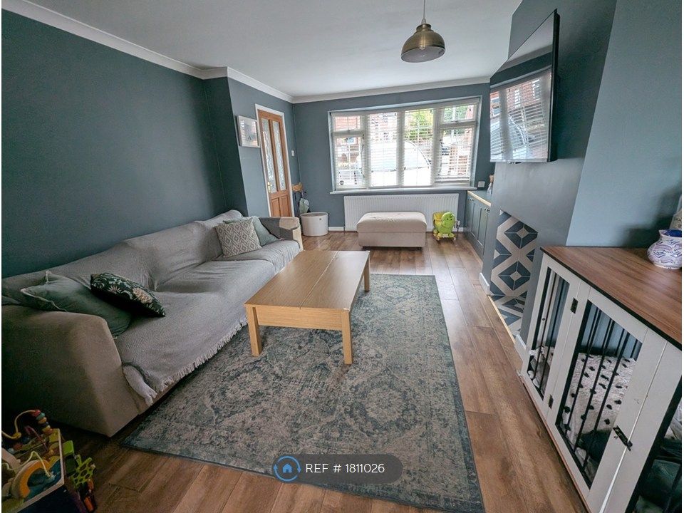 Property photo 2 of 21