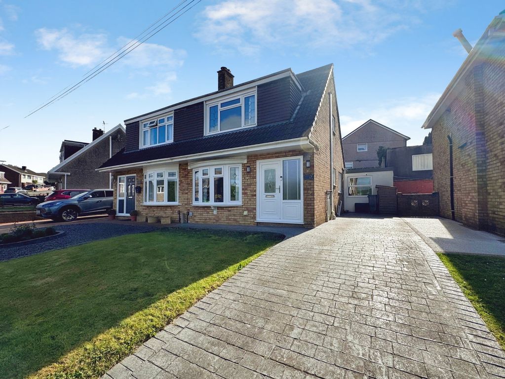 Property photo 1 of 25