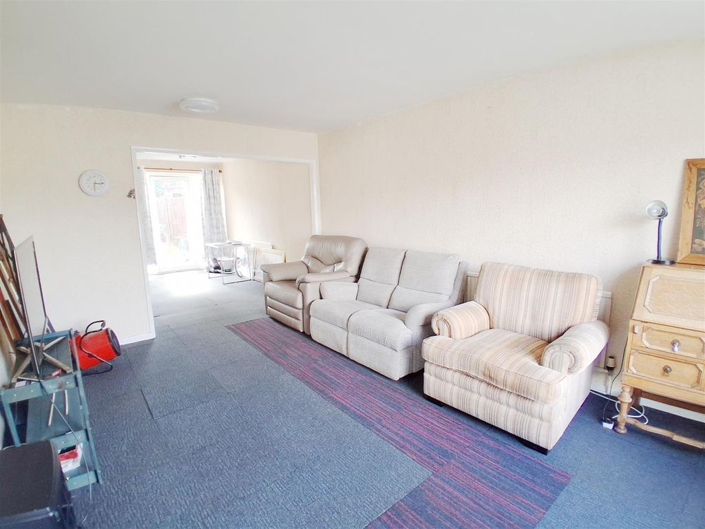 Property photo 2 of 15 1
