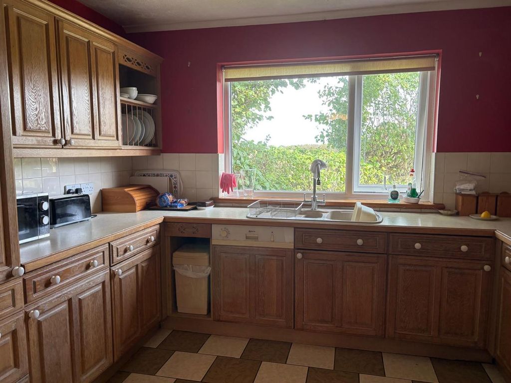 Property photo 3 of 30 63c0Aea9-368c-4Fa3-98F2-36F2803De2B3.Jpeg