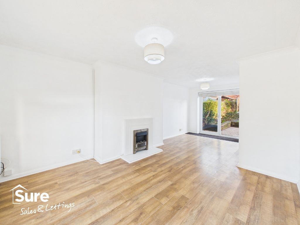 Property photo 2 of 27 4832703