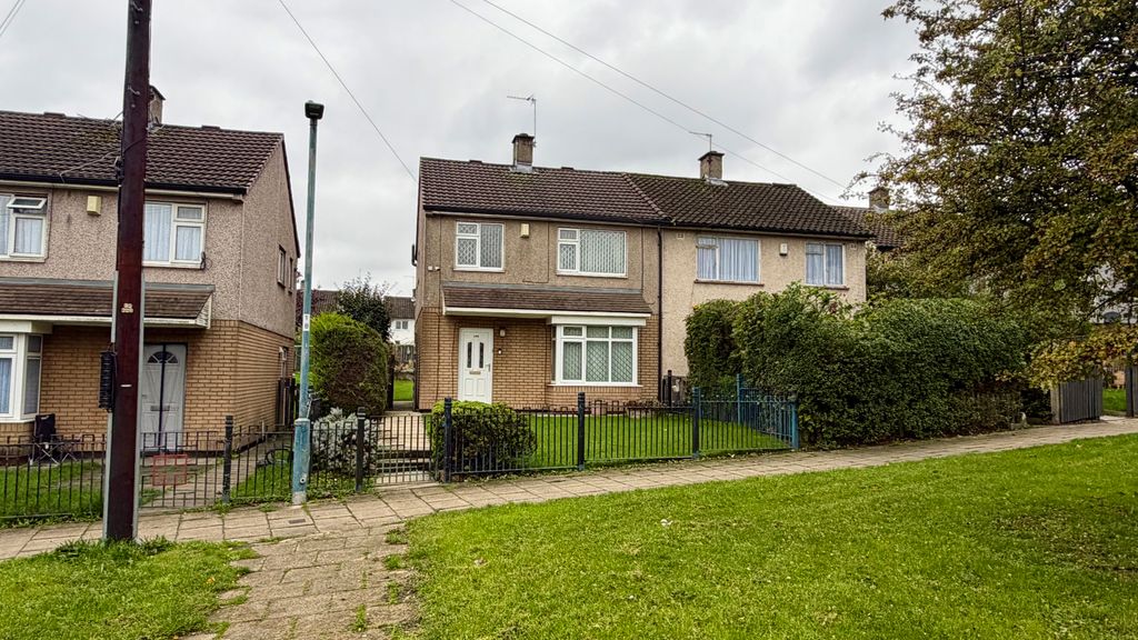 Property photo 1 of 33 Img_0497