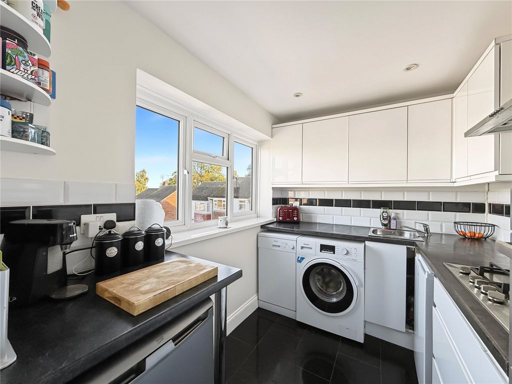 Property photo 3 of 11 Picture No. 11