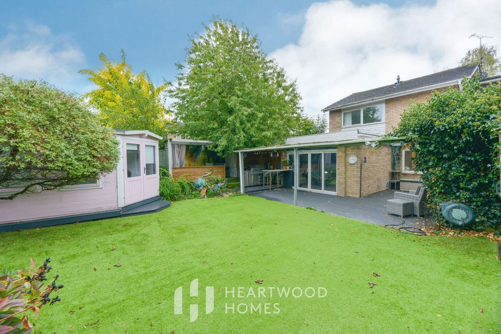 Property photo 3 of 24