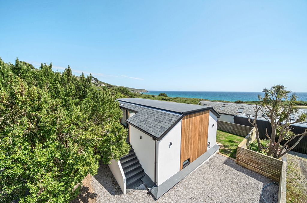 Property photo 2 of 26 1483527-3-6A3Fe4A...