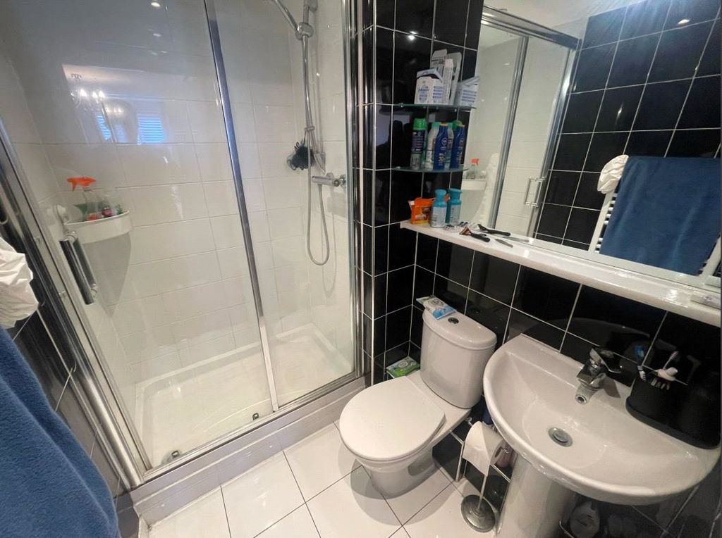 Property photo 3 of 7 Picture No. 02