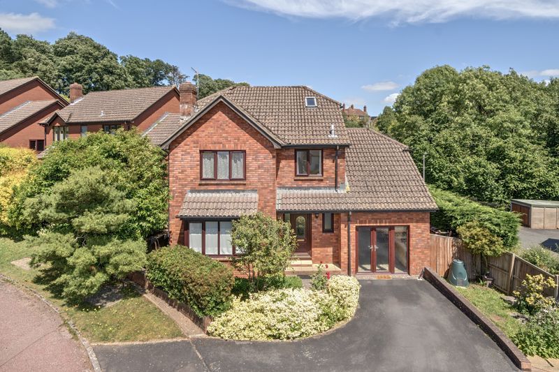 Property photo 1 of 26 Photo 4