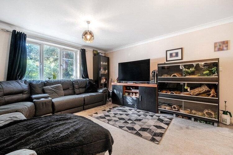 Property photo 2 of 9 Picture No. 07