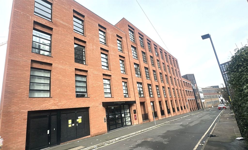 Property photo 2 of 13 Picture No. 16