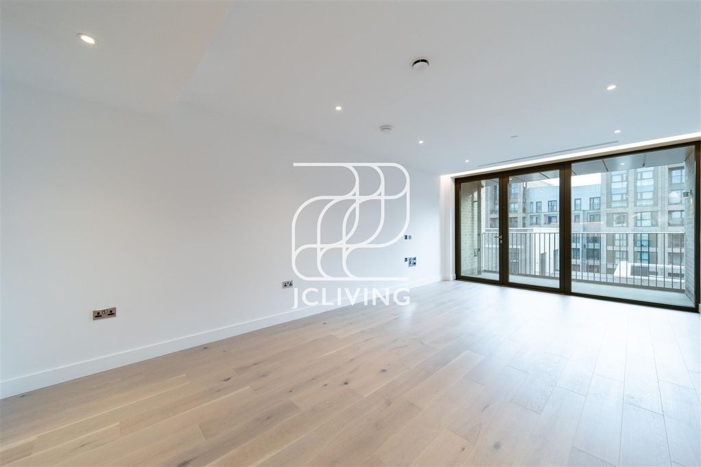 Property photo 1 of 16 Dsc05855.Jpg