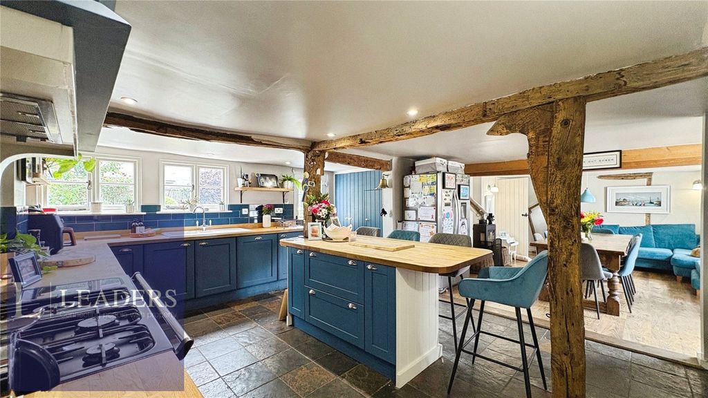 Property photo 2 of 26 Kitchen Diner