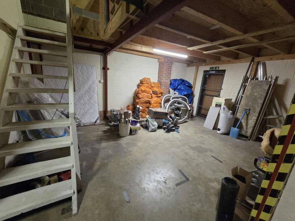 Property photo 3 of 8 Img20250925Wa0042.Jpg