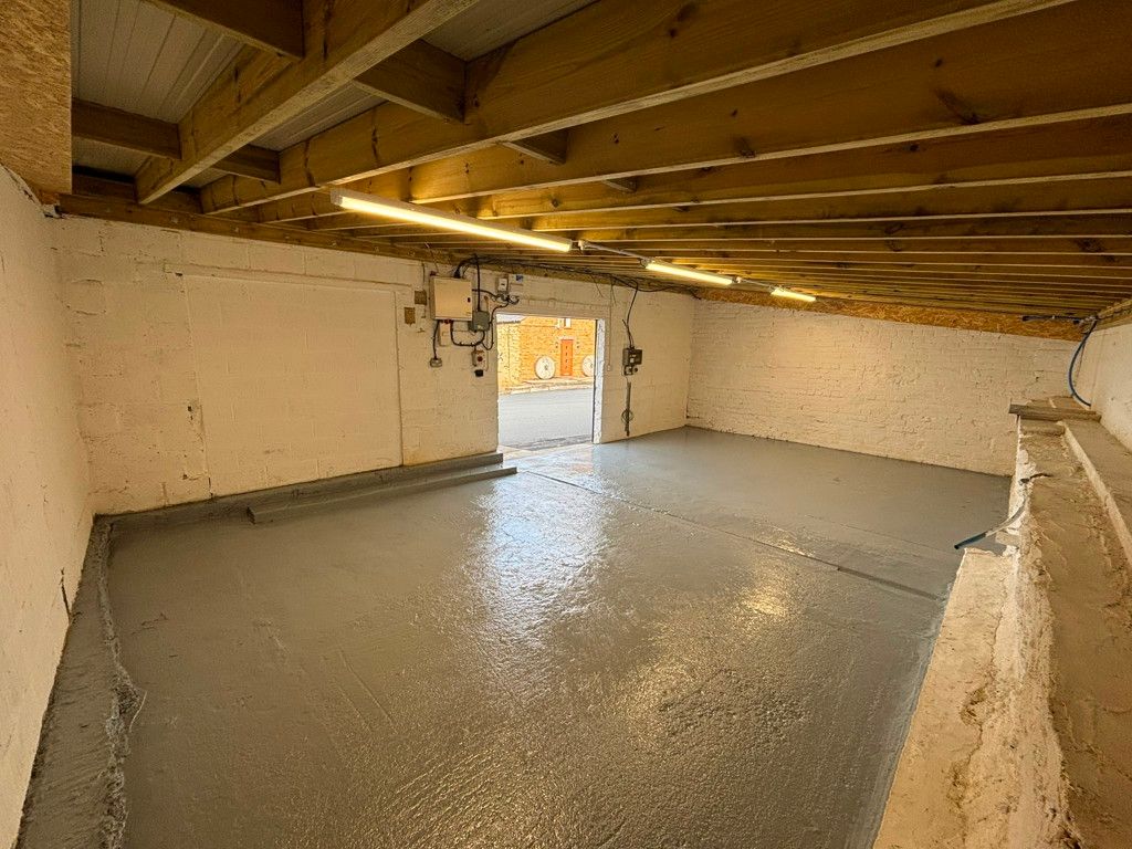 Property photo 2 of 4 Photo 24