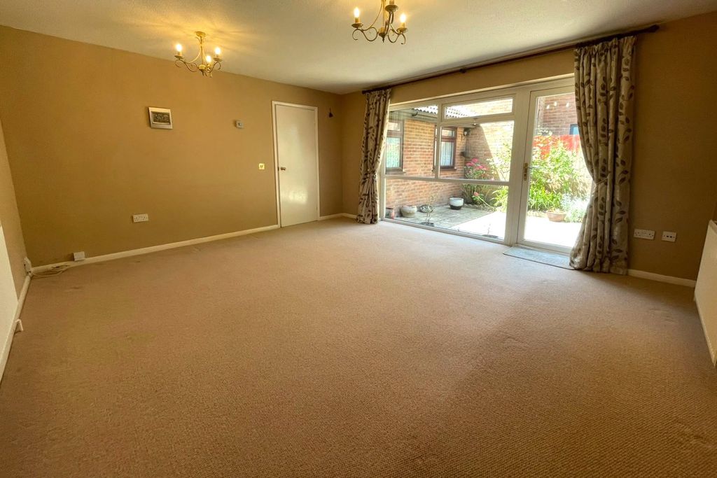Property photo 2 of 10 Picture No. 11