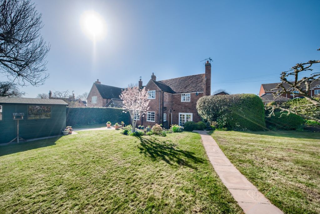 Property photo 2 of 23 Xh2A6891-Hdr(3)