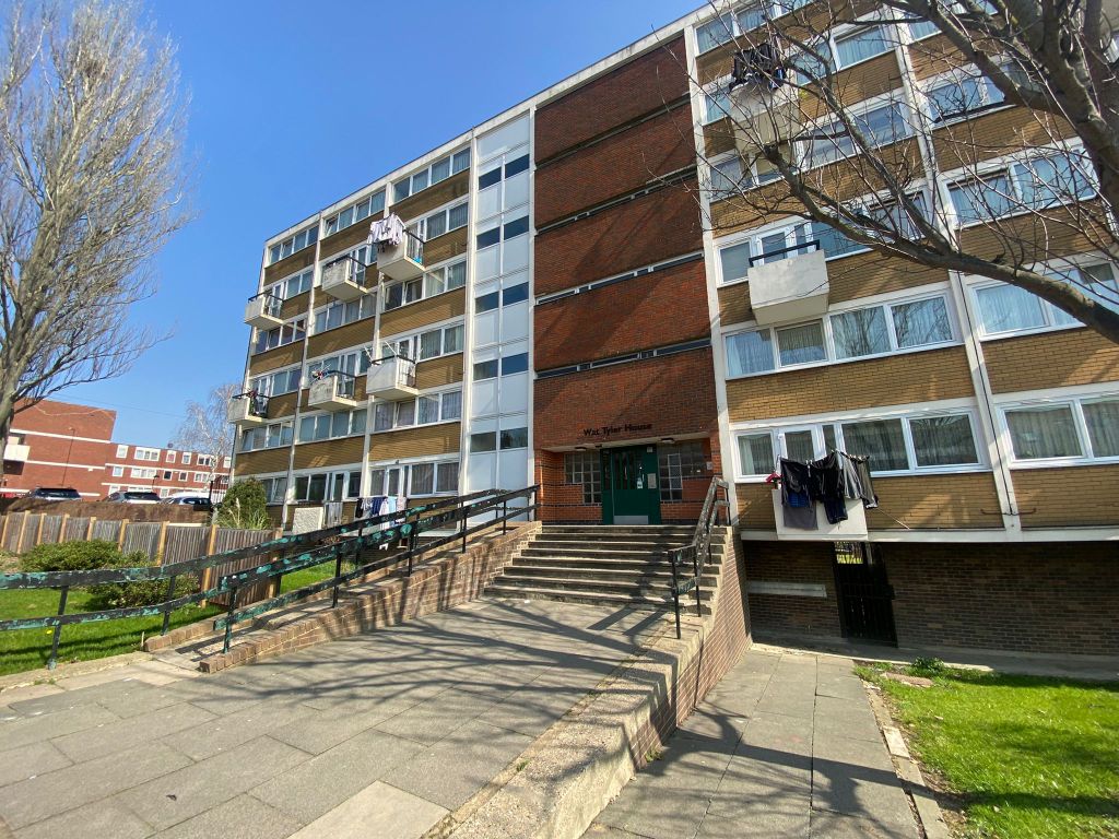 Property photo 1 of 11