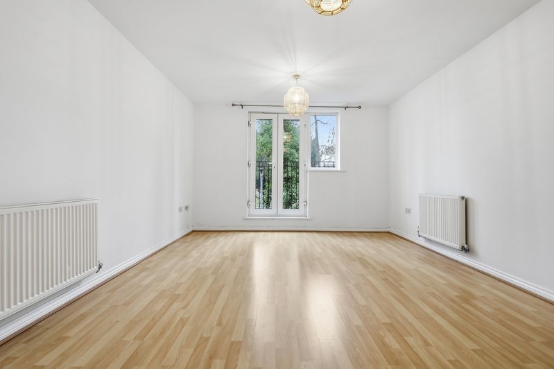 Property photo 3 of 11 Photo 10