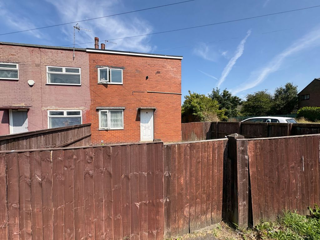 Property photo 2 of 13