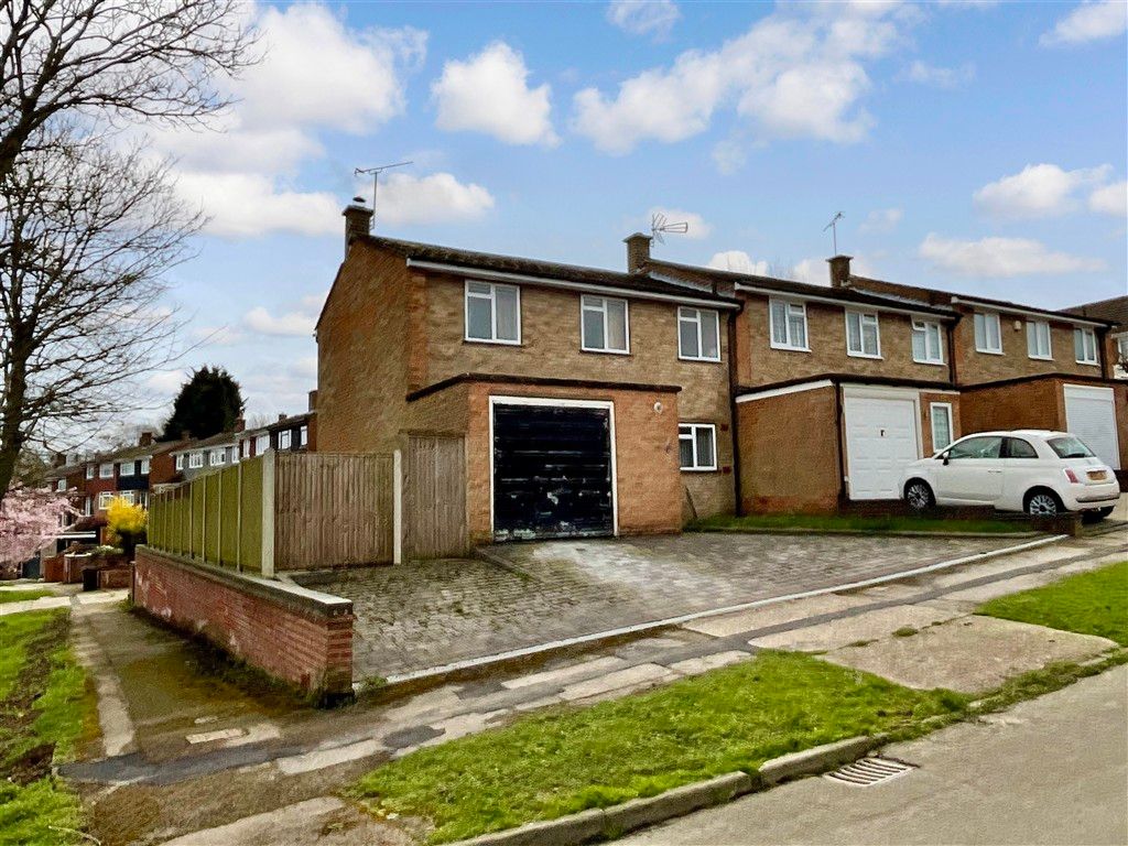 Property photo 1 of 7 Front