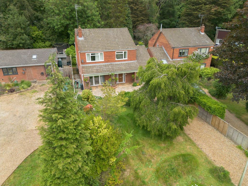 Property photo 1 of 28