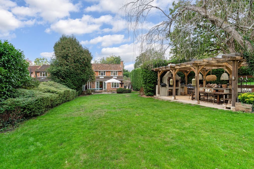 Property photo 1 of 15